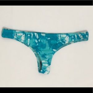 NWOT Volcom bikini bottom light blue M